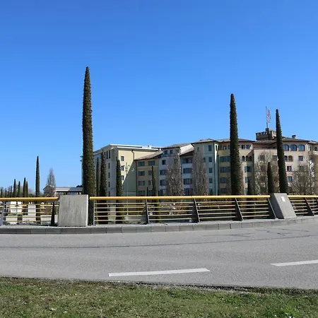 Apartment Lopa